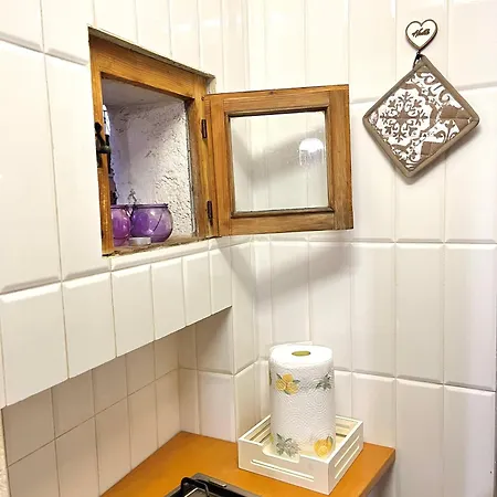 La Casa Di Alice Apartment *